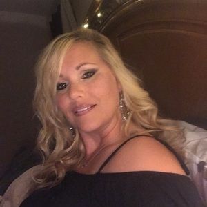 Meet your Posher, Cynthia